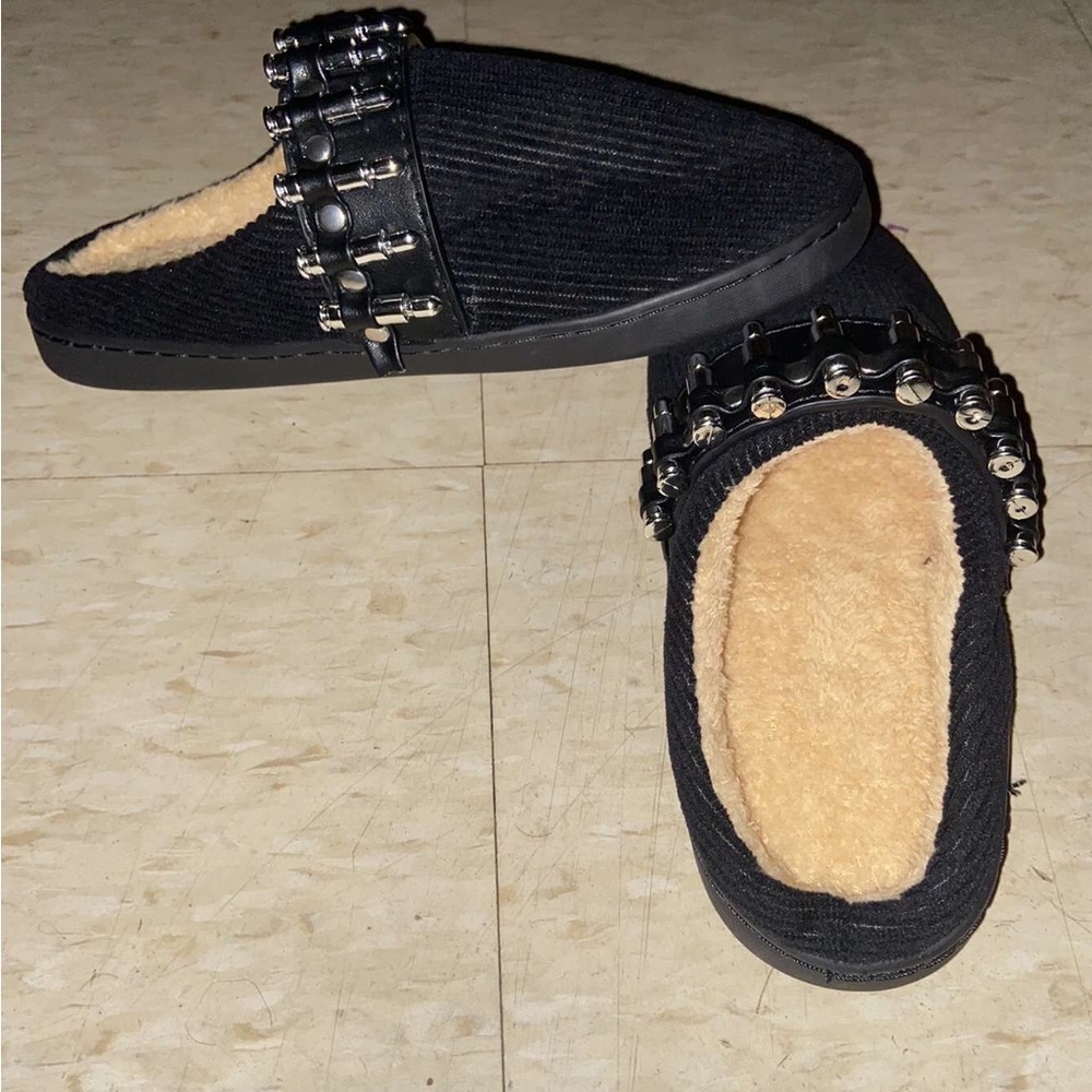 Custom Shoes - Picture 6 of 7